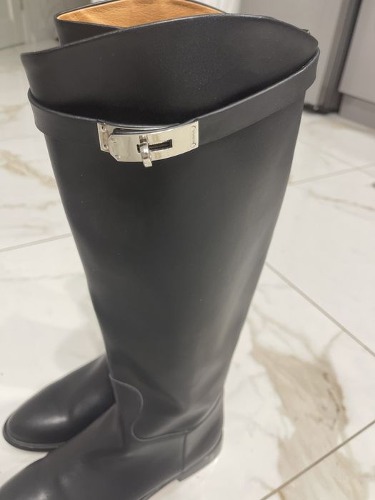 Сапоги  в люкс копии .40 р бу Hermes