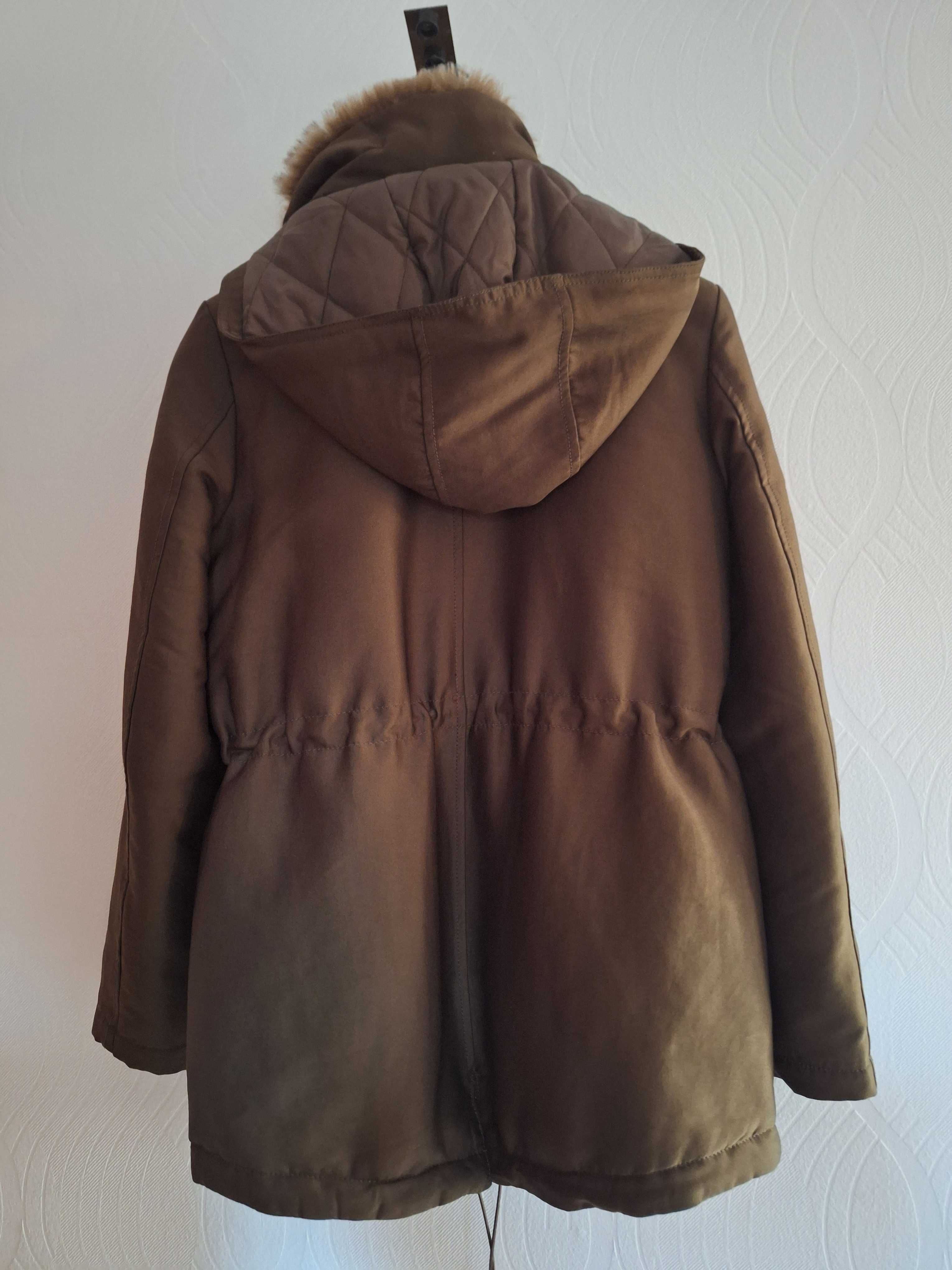 Kurtka zimowa Orsay kolor ciemnozielony khaki, rozm. 38