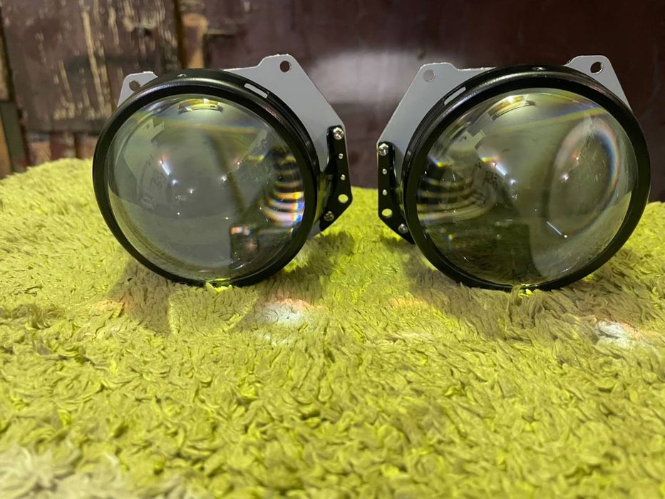 Нові лінзи Циклон