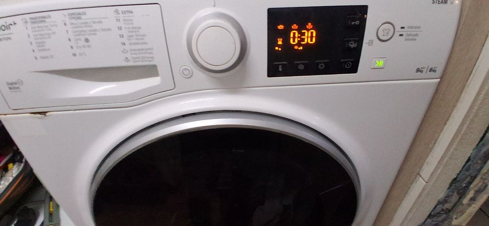 Maquina lavar e secar roupa Hotpoint