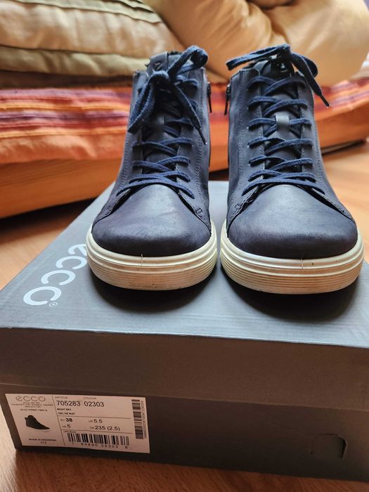 ECCO Trzewiki Street Tray K GORE-TEX rozmiar 38