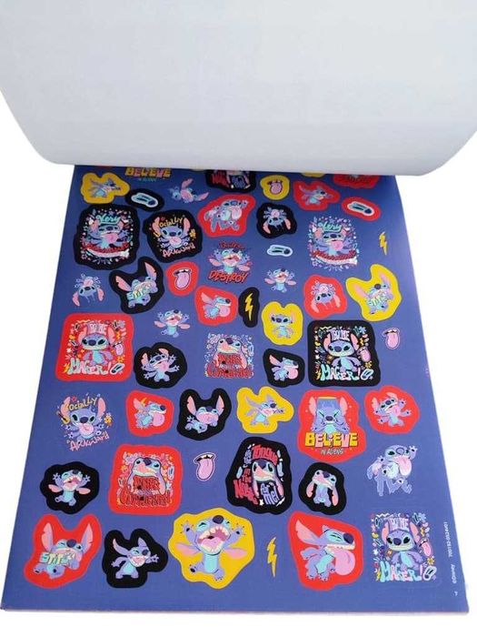 Naklejki dla dzieci 20 kartek książeczka Stitch ok 1000 naklejek