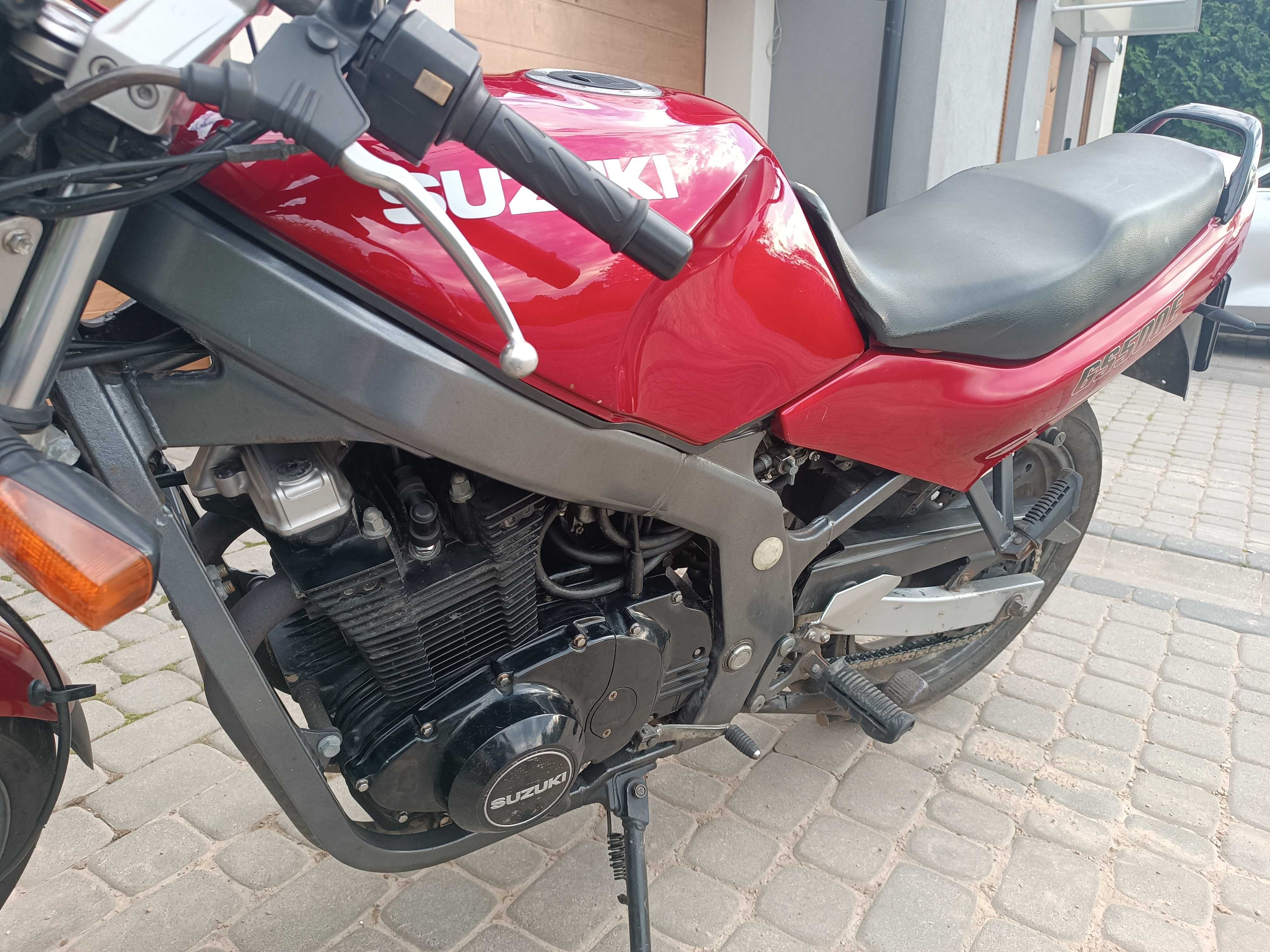 Suzuki GS500E 1996 – zadbany klasyk, gotowy do jazdy!