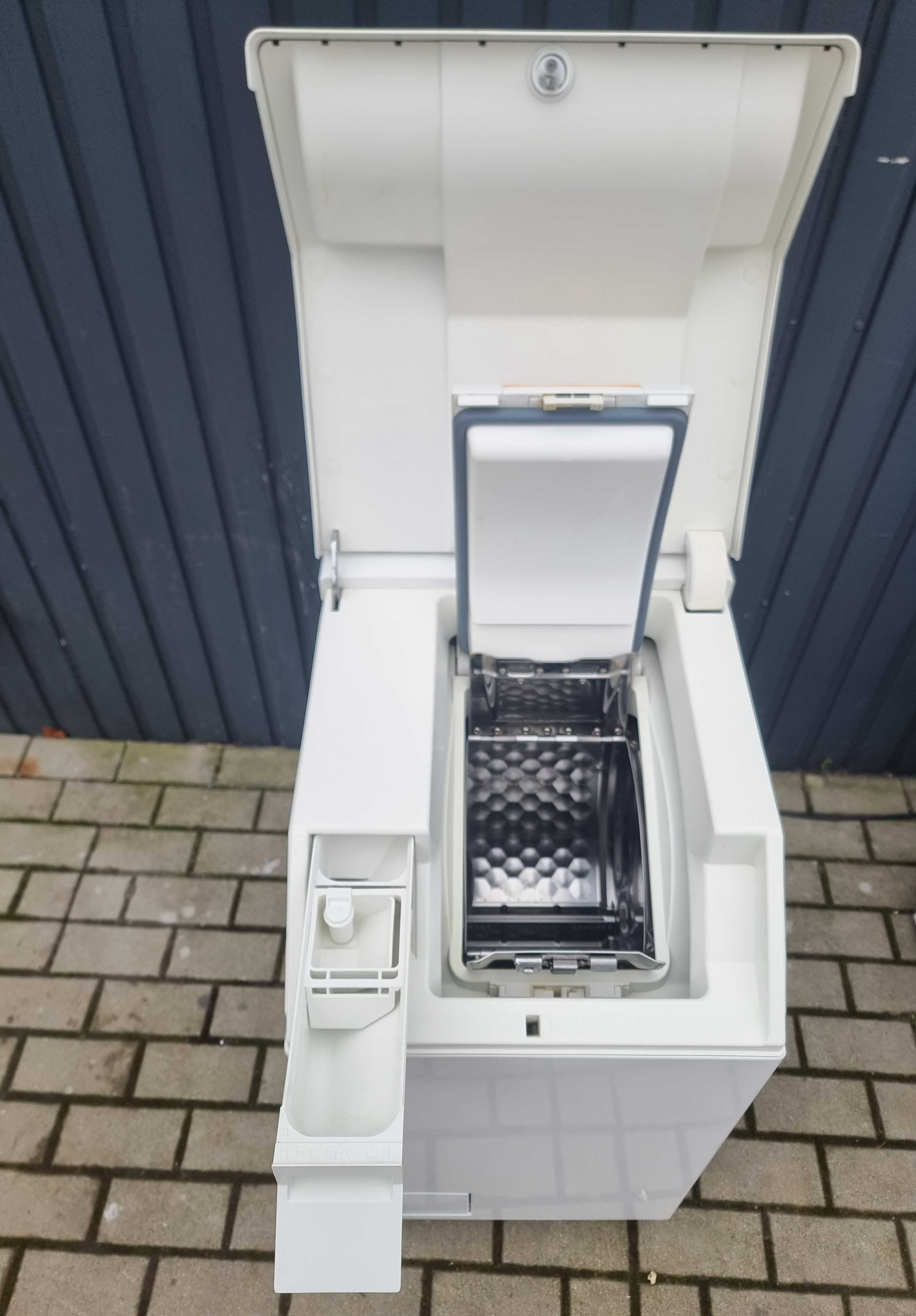 Pralka od góry Miele W 643 F Softtronic. 5,5kg, 1400 obr, menu PL, A+