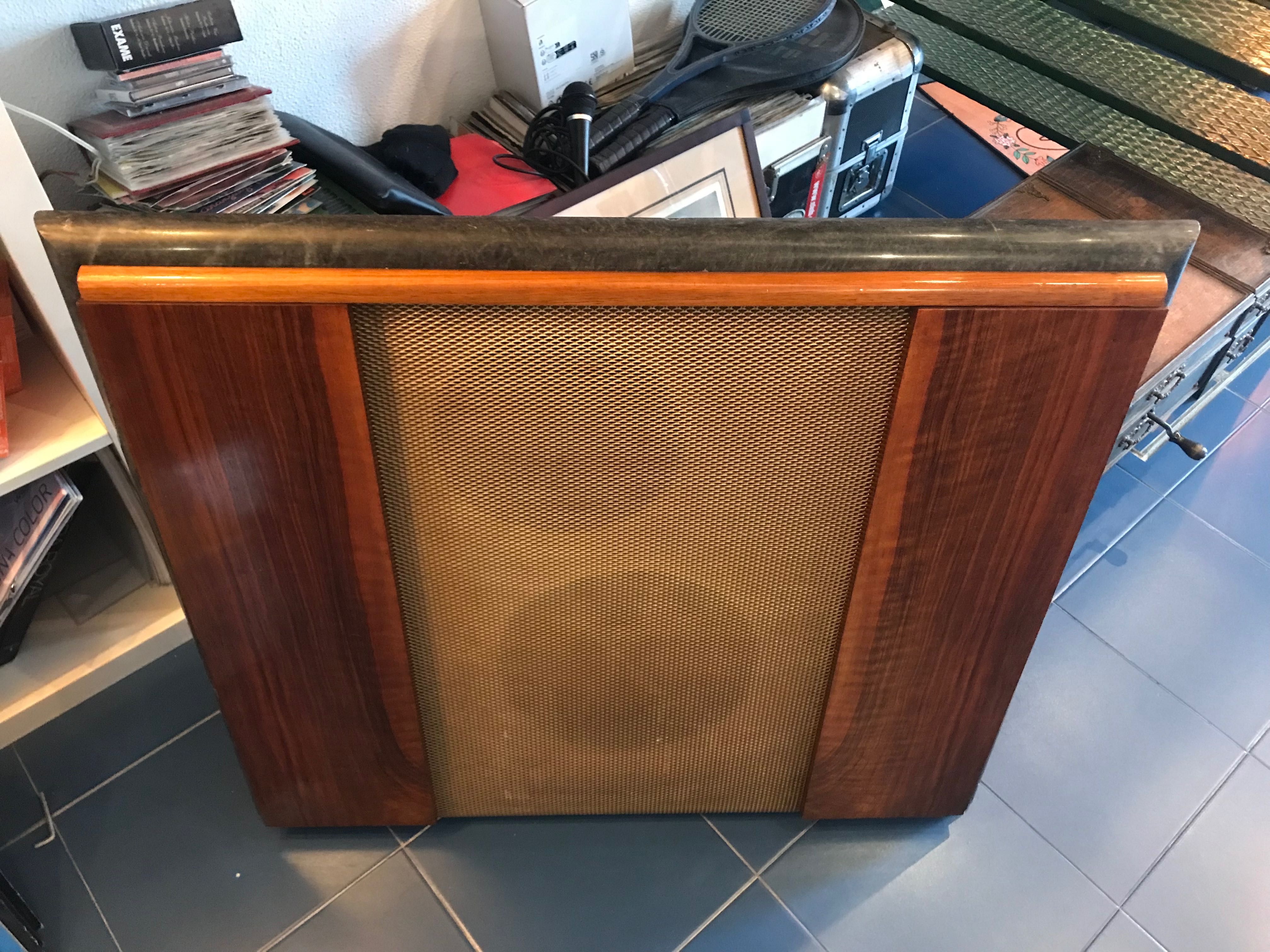 Colunas vintage Wharfedale de 1956