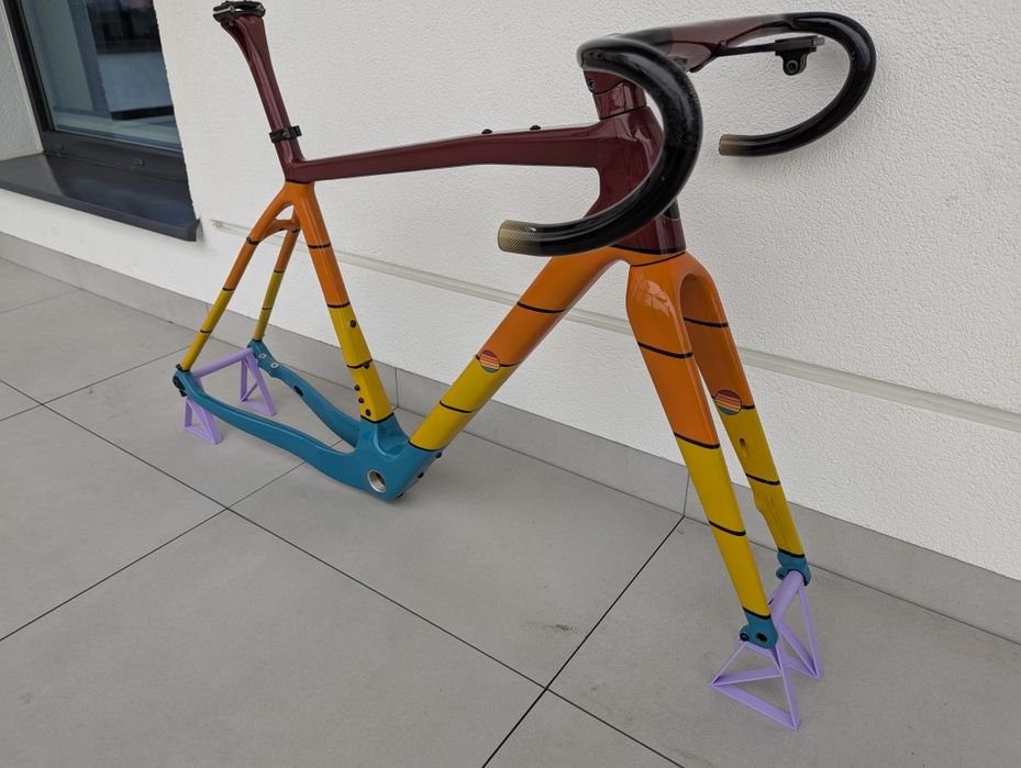 Rama frameset gravel carbon Romet Nyk 52 kierownica zintegrowana