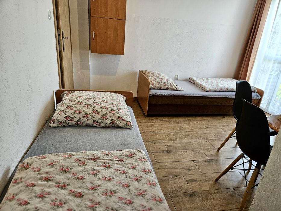 WOLNE POKOJE nocleg weekend wakacje Złoty Potok domek Jurze śląskie