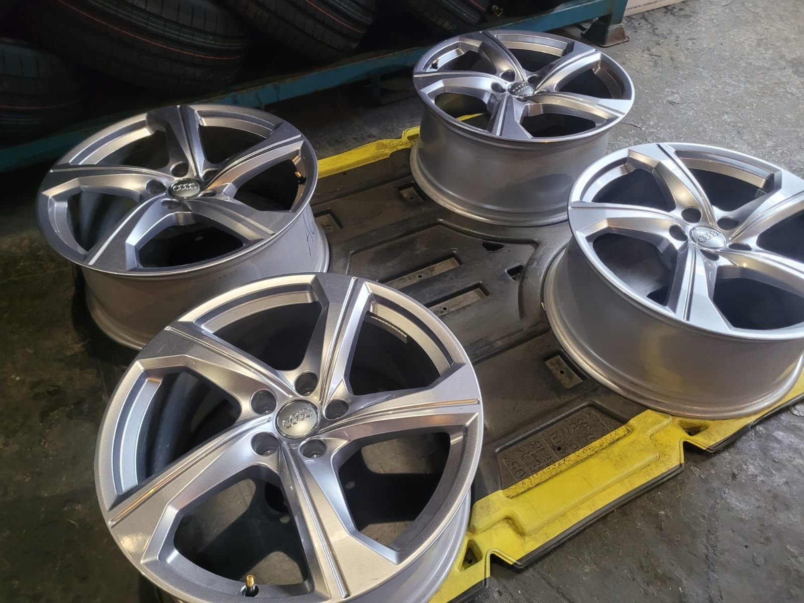 Felgi aluminiowe 5x112 8.5j et 40 19" AUDI  a6 q5
