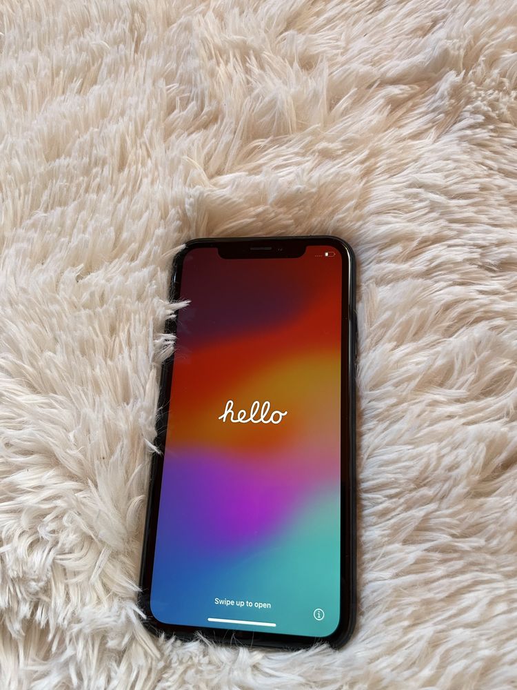 iPhone XR 128GB black