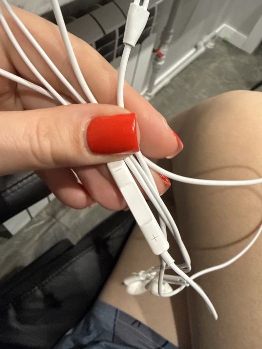 Apple earpods lightning лайтнинг наушники проводные айфон с комплекта