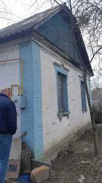 Будинок під ремонт, з великою ділянкою, у передмісті Київа !