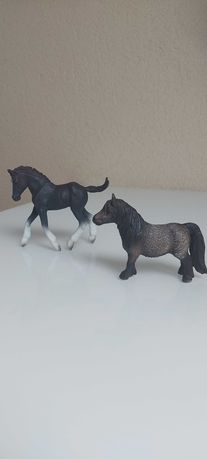 Koń i kuc  firmy Schleich