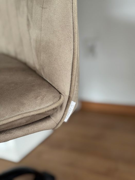 Fotel obrotowy na  kółkach HOMLA