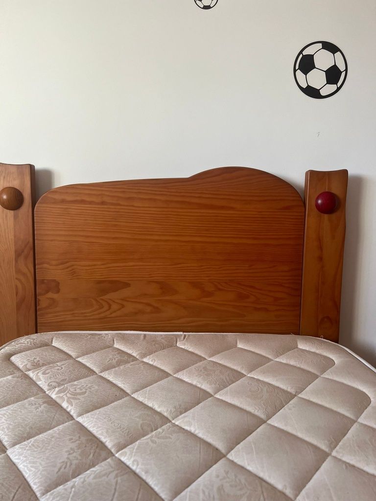 Cama completa de solteiro