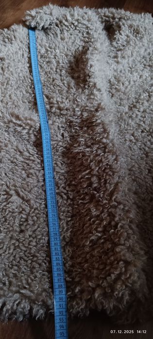 Шуба з штучного хутра. Барашек.