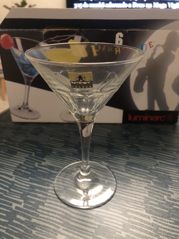 06 copos para drinks Luminarc  Françês novos.