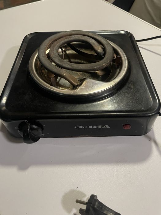 Електроплита Элна — робочий стан