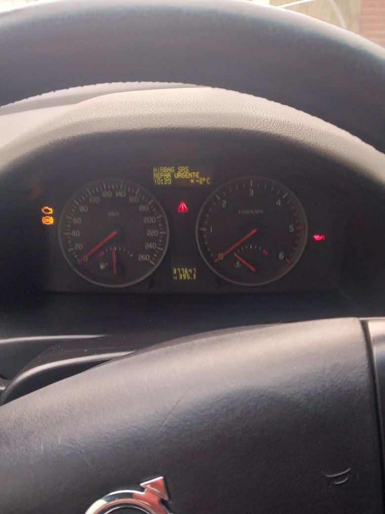 Продам автомобіль Volvo v 50