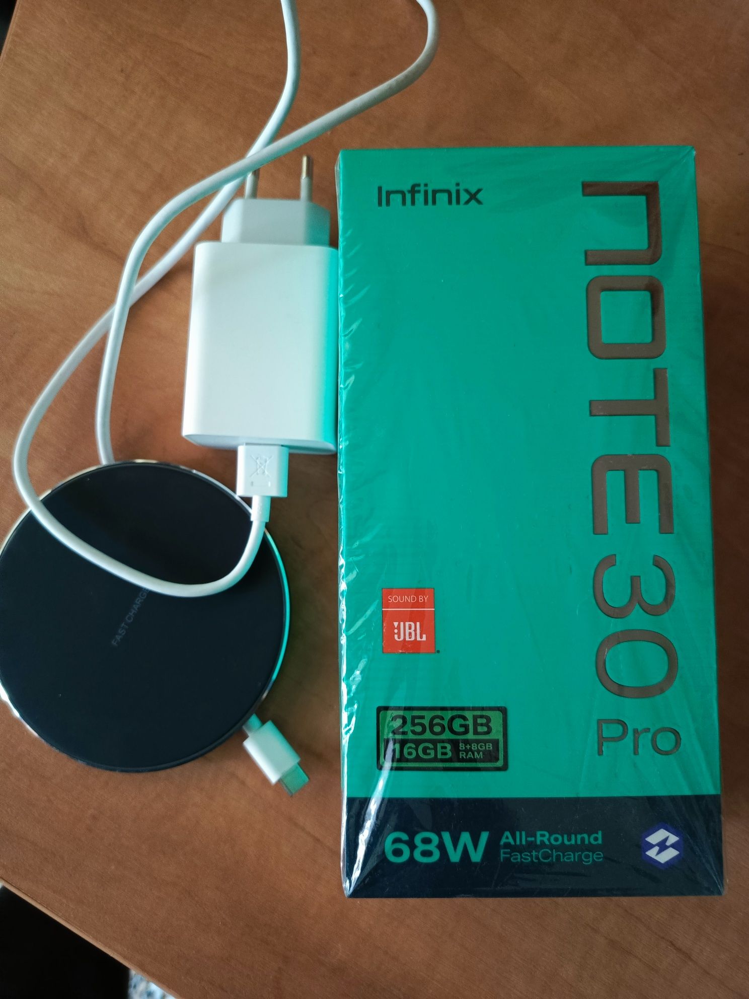 Продам телефон Infinix note 30 Pro 16×256GB.