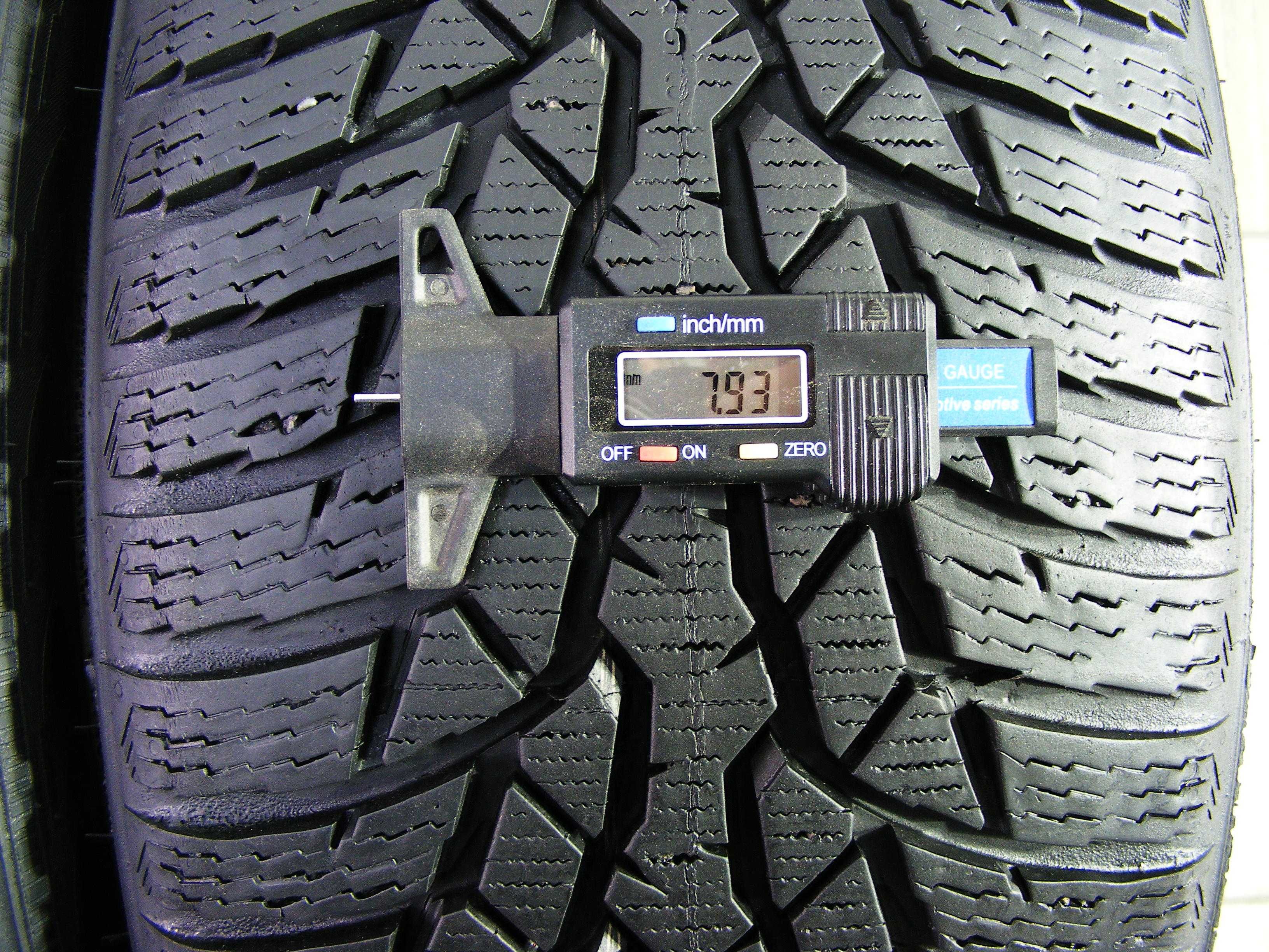 Зимова гума 225/45/17 -2 шт.Nokian Tyres WR D4.