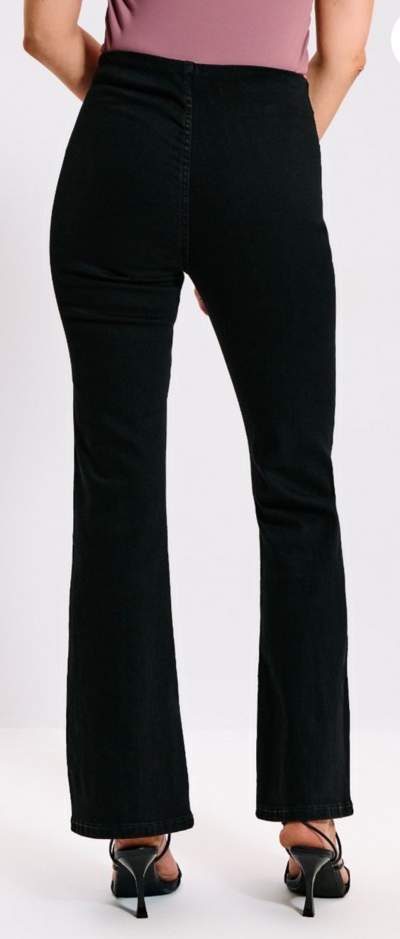 Spodnie jeansy typu flare wysoki stan rozmiar 40