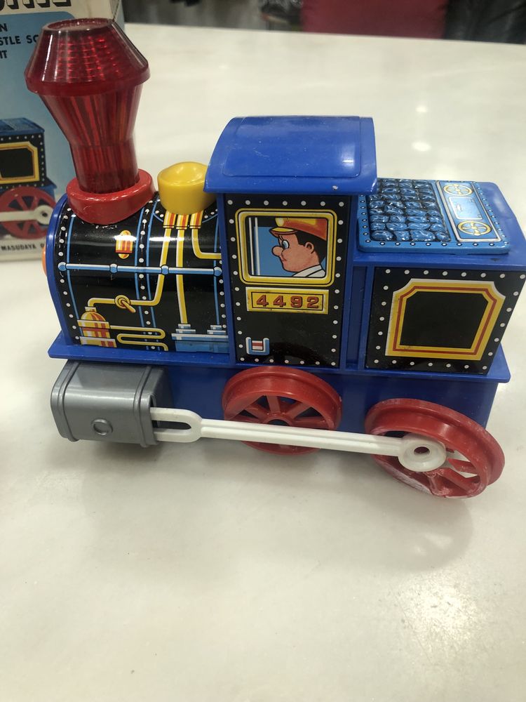 Brinquedo de coleccao- mini locomotiva
