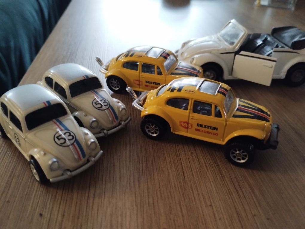 zestaw garbusów i new beetle