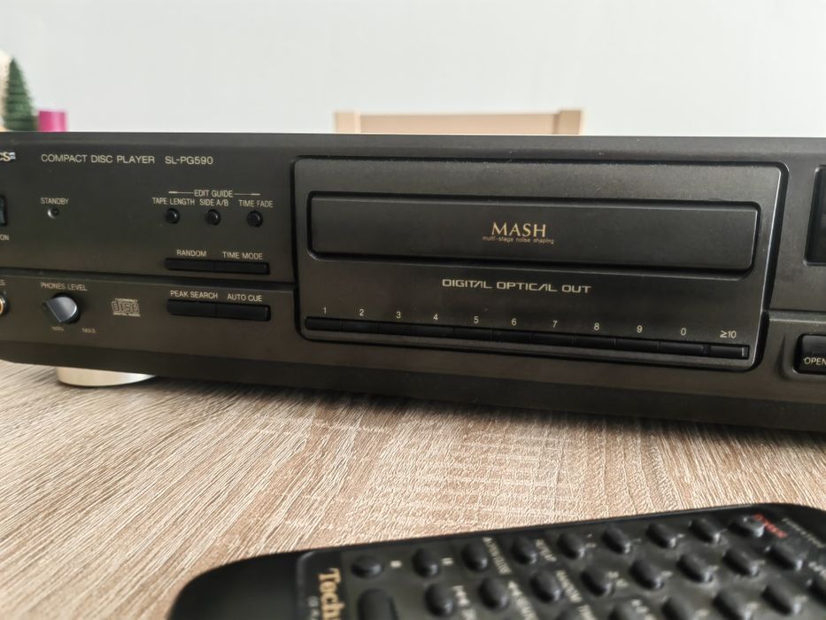 Odtwarzacz CD Technics sl-pg590 player vintahe pilot