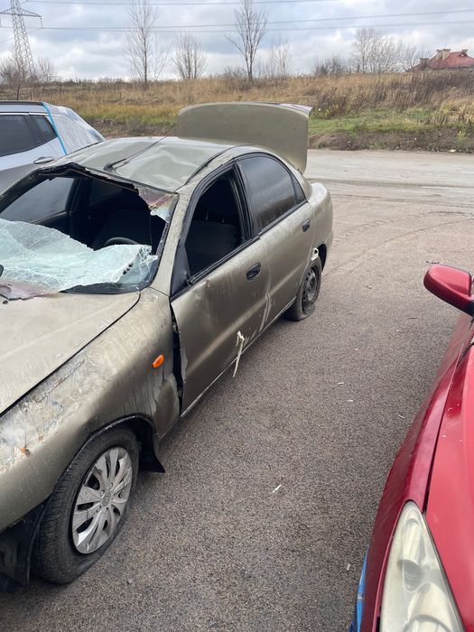 Продам дер Ланос на розборку