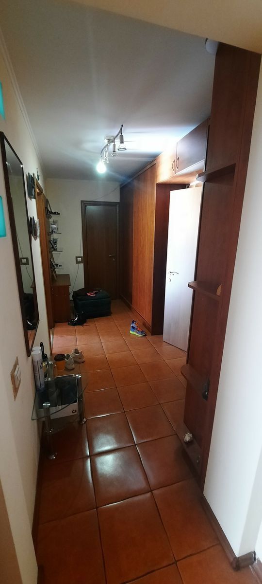 Сдам 2 ком. разд. кв. у метро по ул. Юности 8/2
