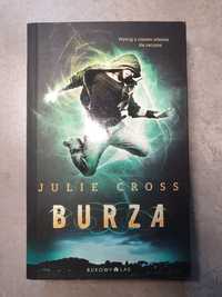 Julie cross "Burza" książka