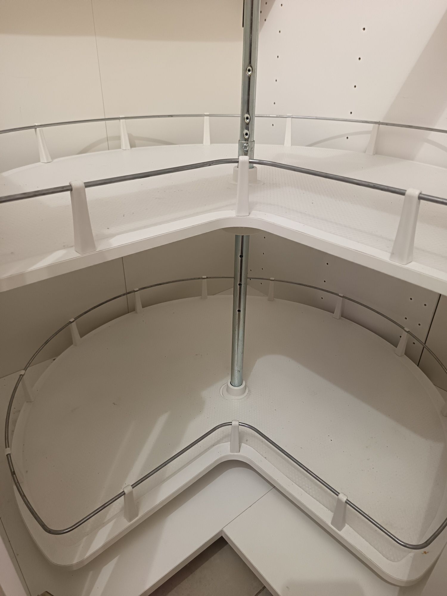 Szafka narożna wraz z karuzelą IKEA Metod +Utrusta