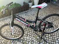Bicicleta menina Qüer Roda 24