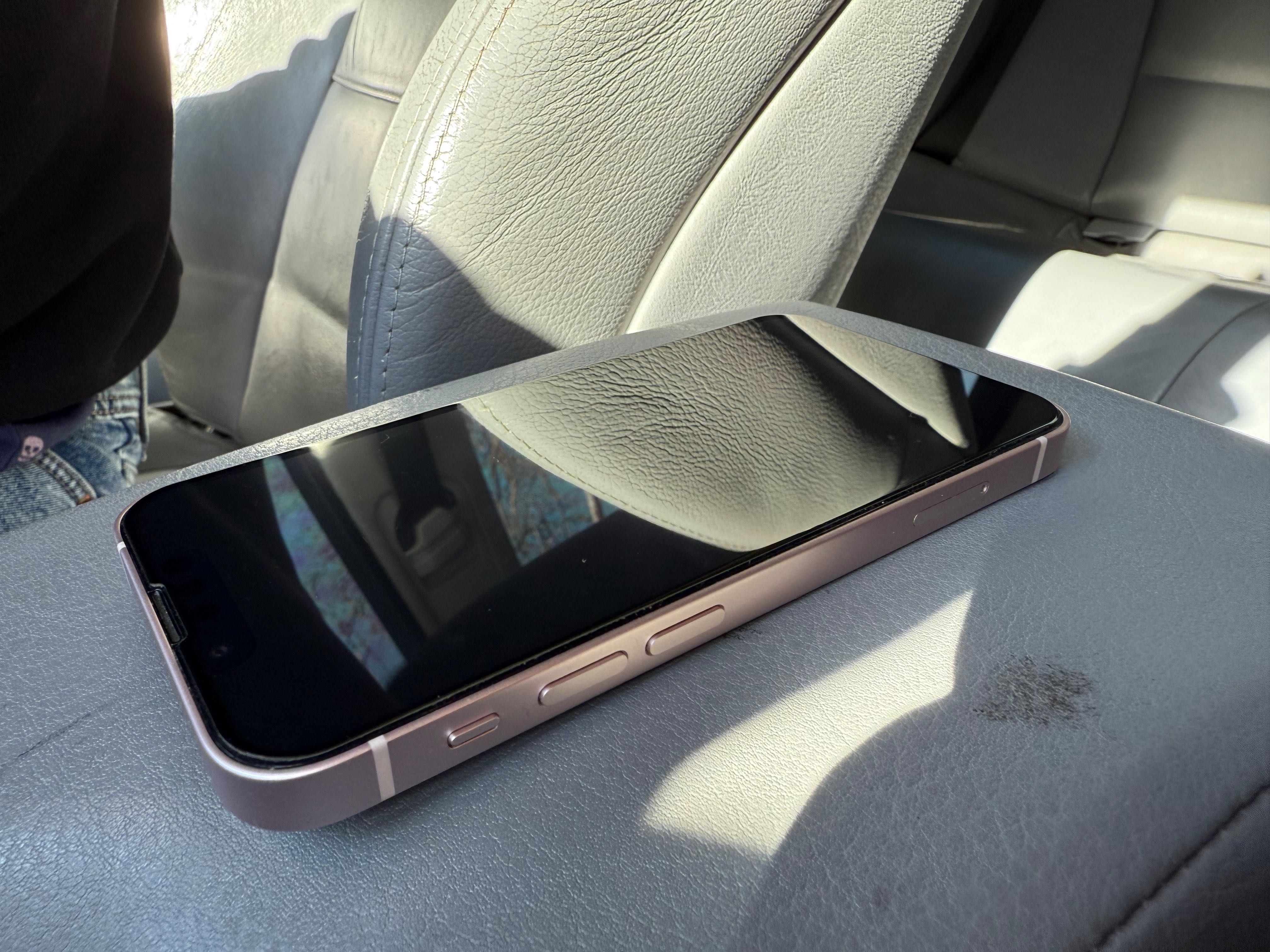 В ідеальному стані iPhone 13 mini 128 gb