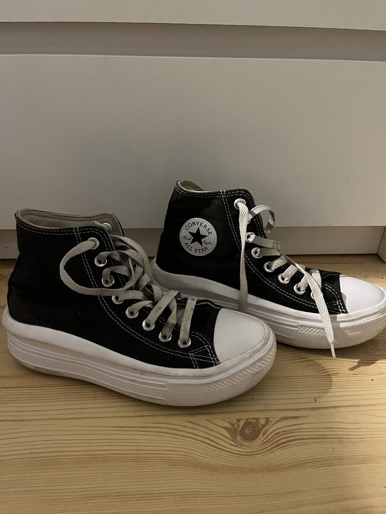 Buty converse na platformie