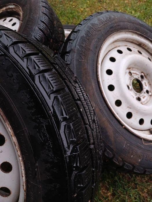 Колеса Волга 3110(зимова гума]195/65/15