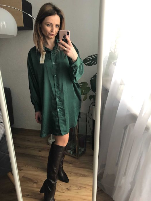 Satynowa koszula oversize