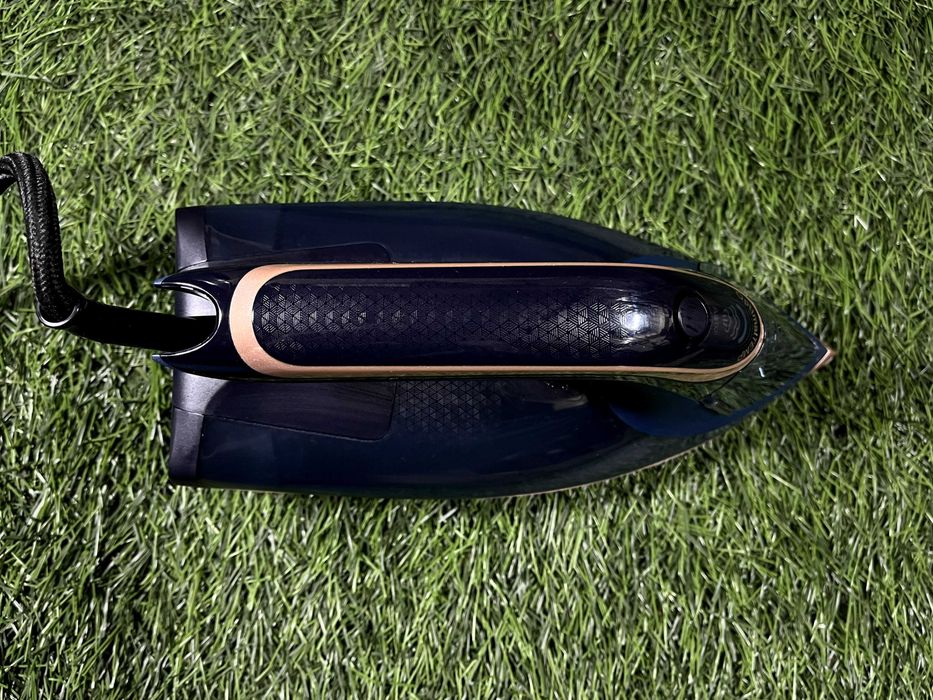 Праска PHILIPS Azur 8000 Series