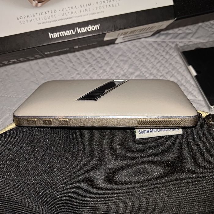 Esquire Mini Harman/Kardon