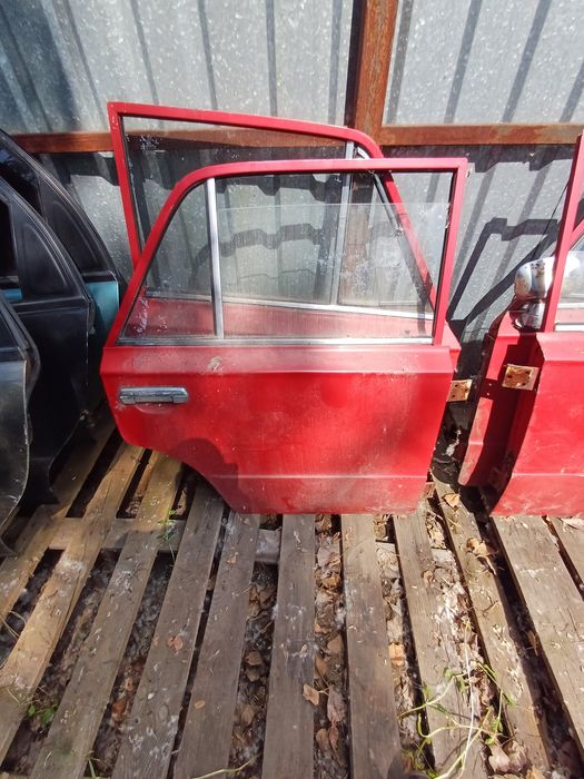 Продам двері на ваз 2101-06