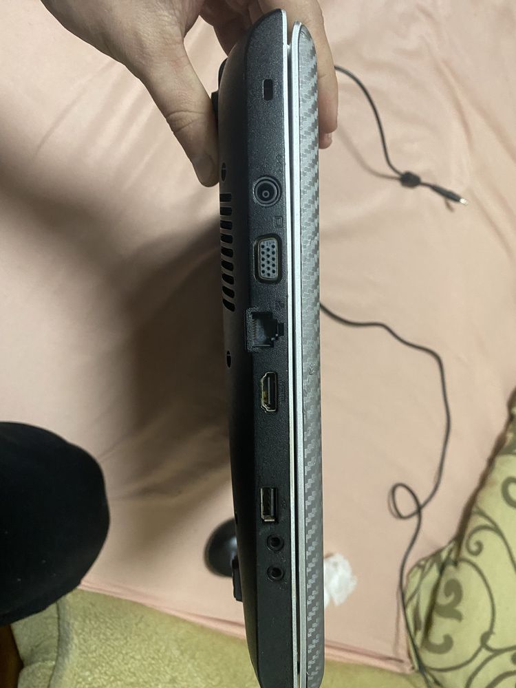 Ноутбук Samsung R730 17 дюймов