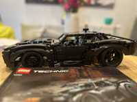 LEGO Technic The Batman Batmobile 42127