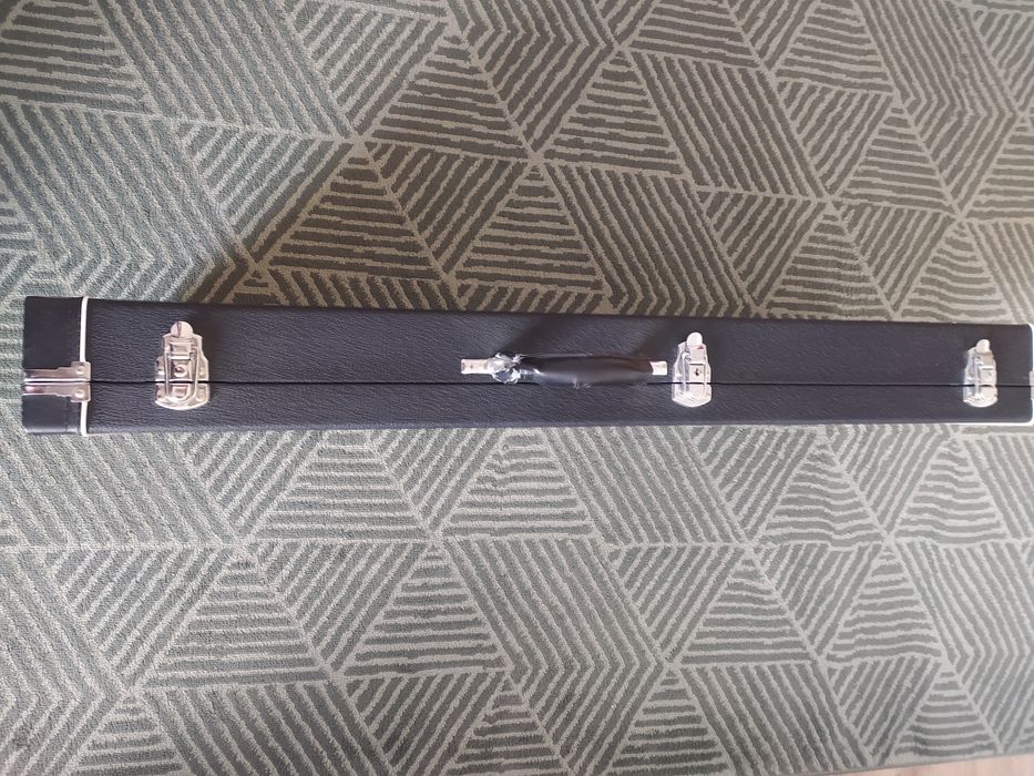 Case de guitarra Ibanez