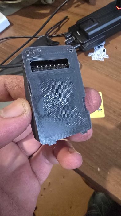 Радіо та відео передавач