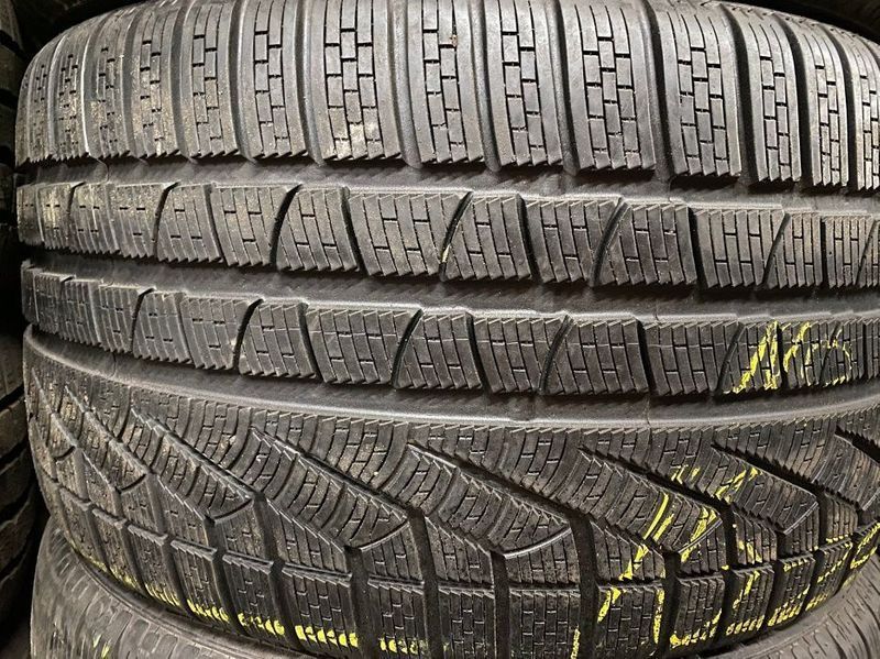 295/30/20 R20 Pirelli Winter Sottozero 2 N0 - зима