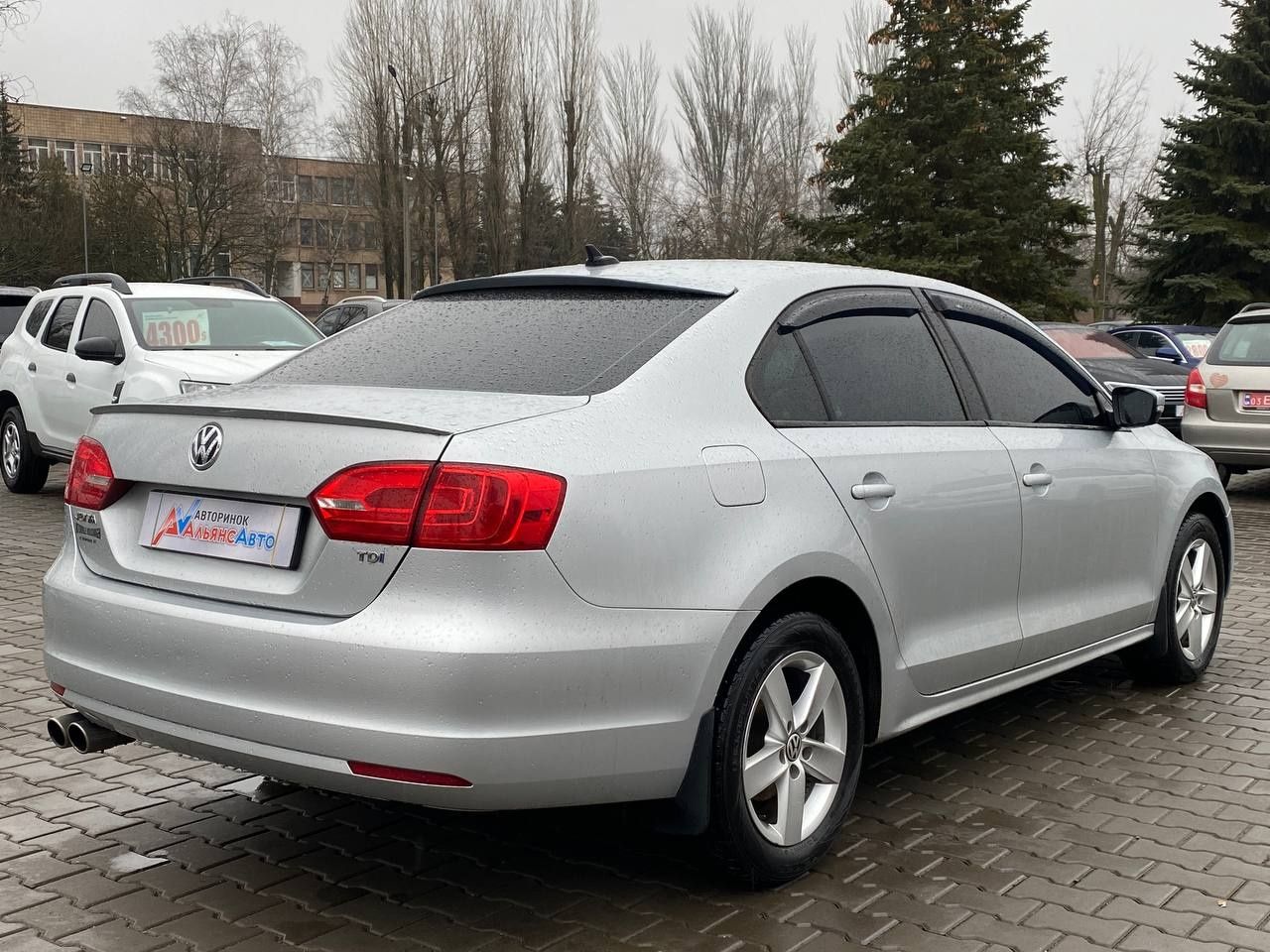 Volkswagen (05) Jetta (ВНЕСОК від 15%) Альянс Авто Кривий Ріг