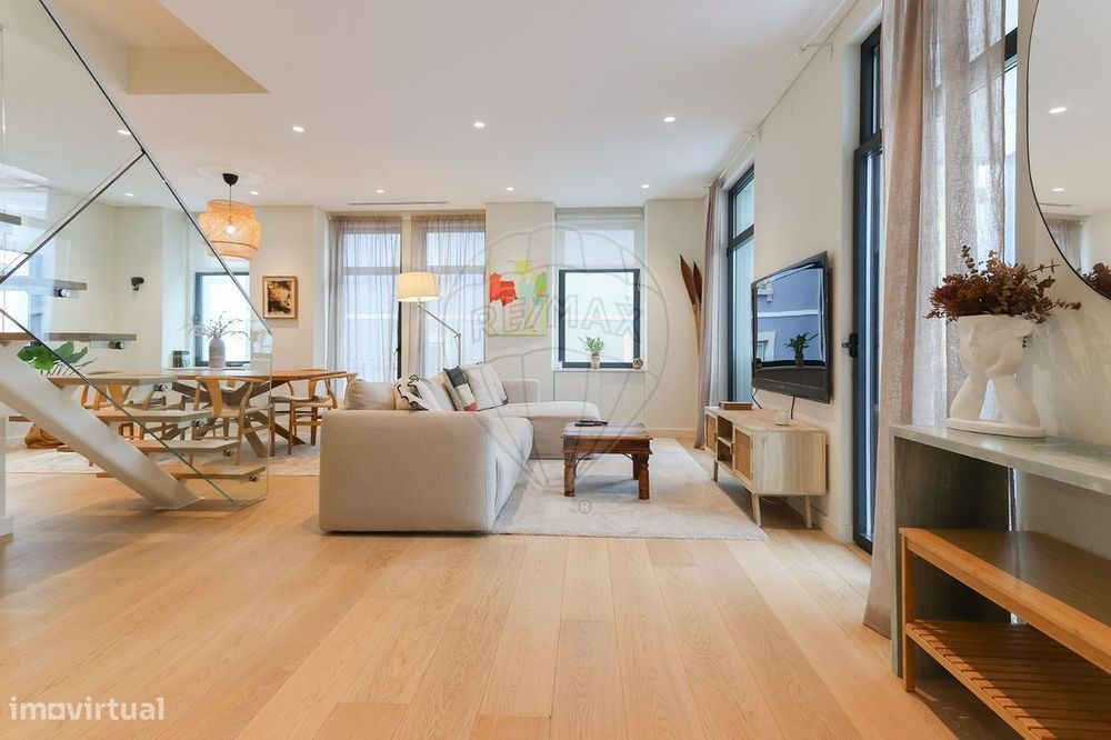 Duplex T2 para arrendamento