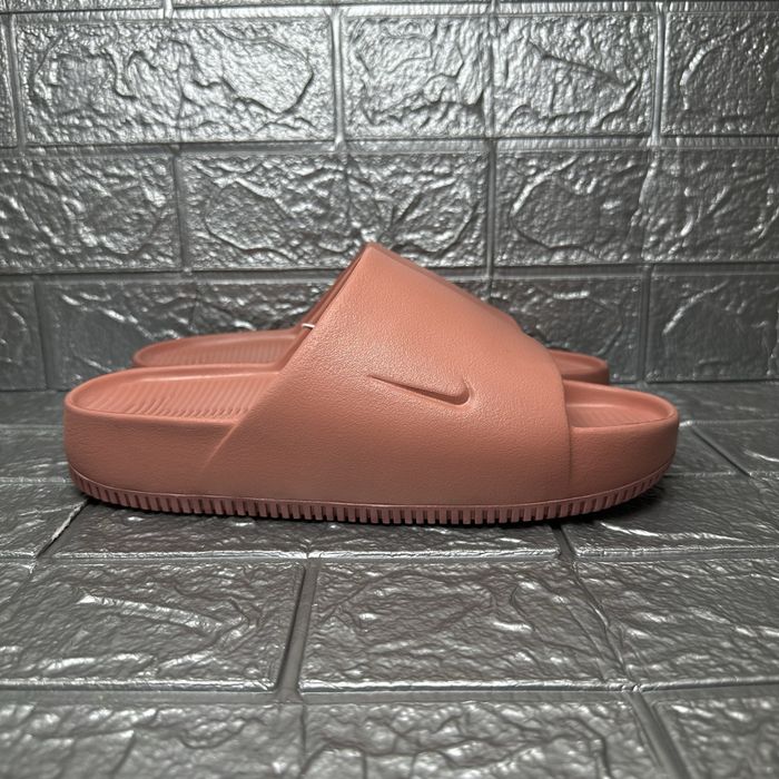 Жіночі слайдери Nike Calm Slide DX4816-601 тапочки