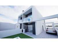 Moradia em Banda T3 em construção - Fernao Ferro - Quinta das Laran...