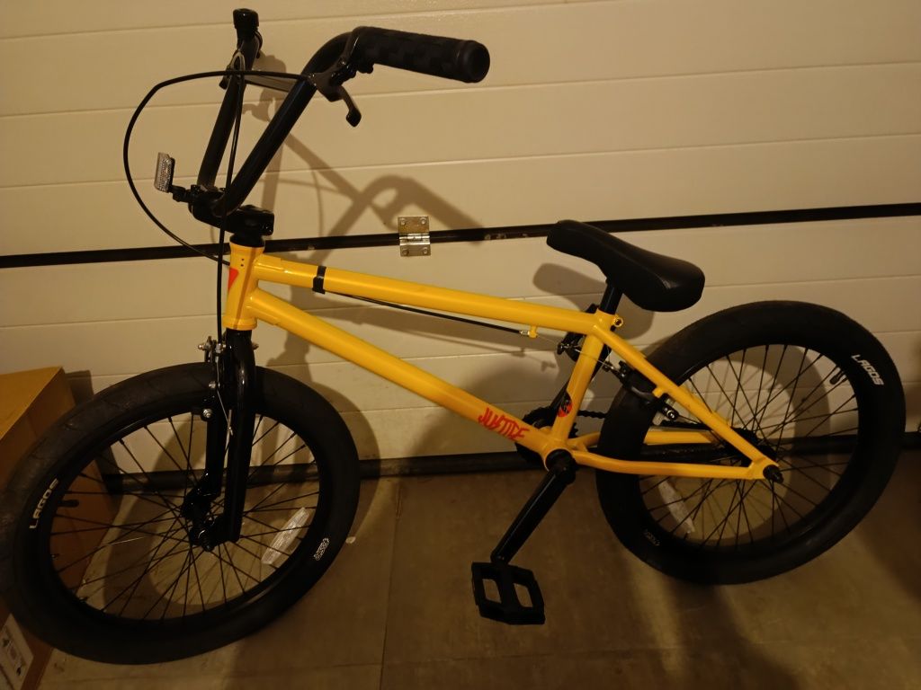 Mafia Kush 2+ 20" Rower BMX
Kush 2+ 20" Rower BMX Wyczynowy
Kush 2+ 20